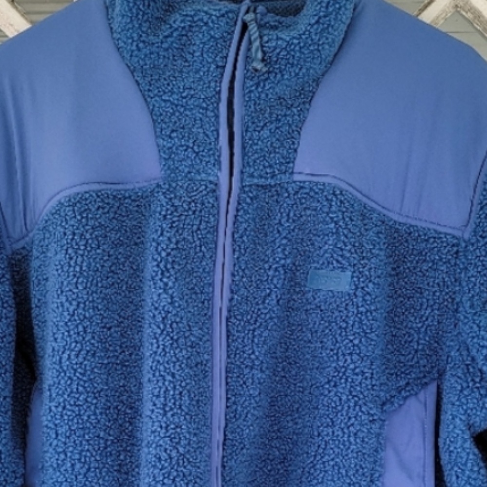 SKIMS Boxy Teddy Jacket - Picture 10 of 11